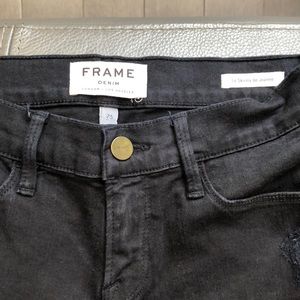 FRAME denim jeans (black ripped) size 25
